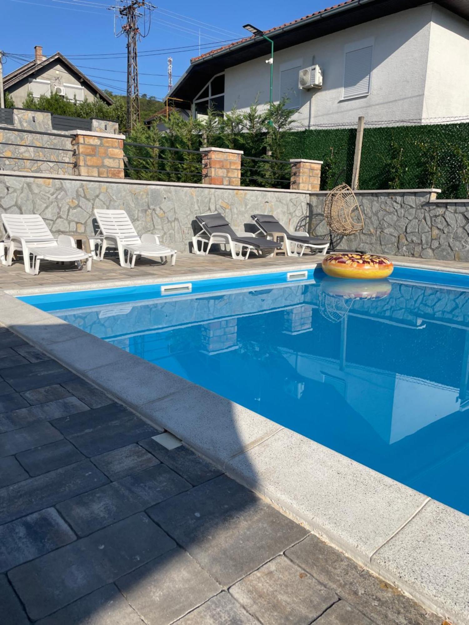 Vila Belilo Sremski Karlovci Extérieur photo